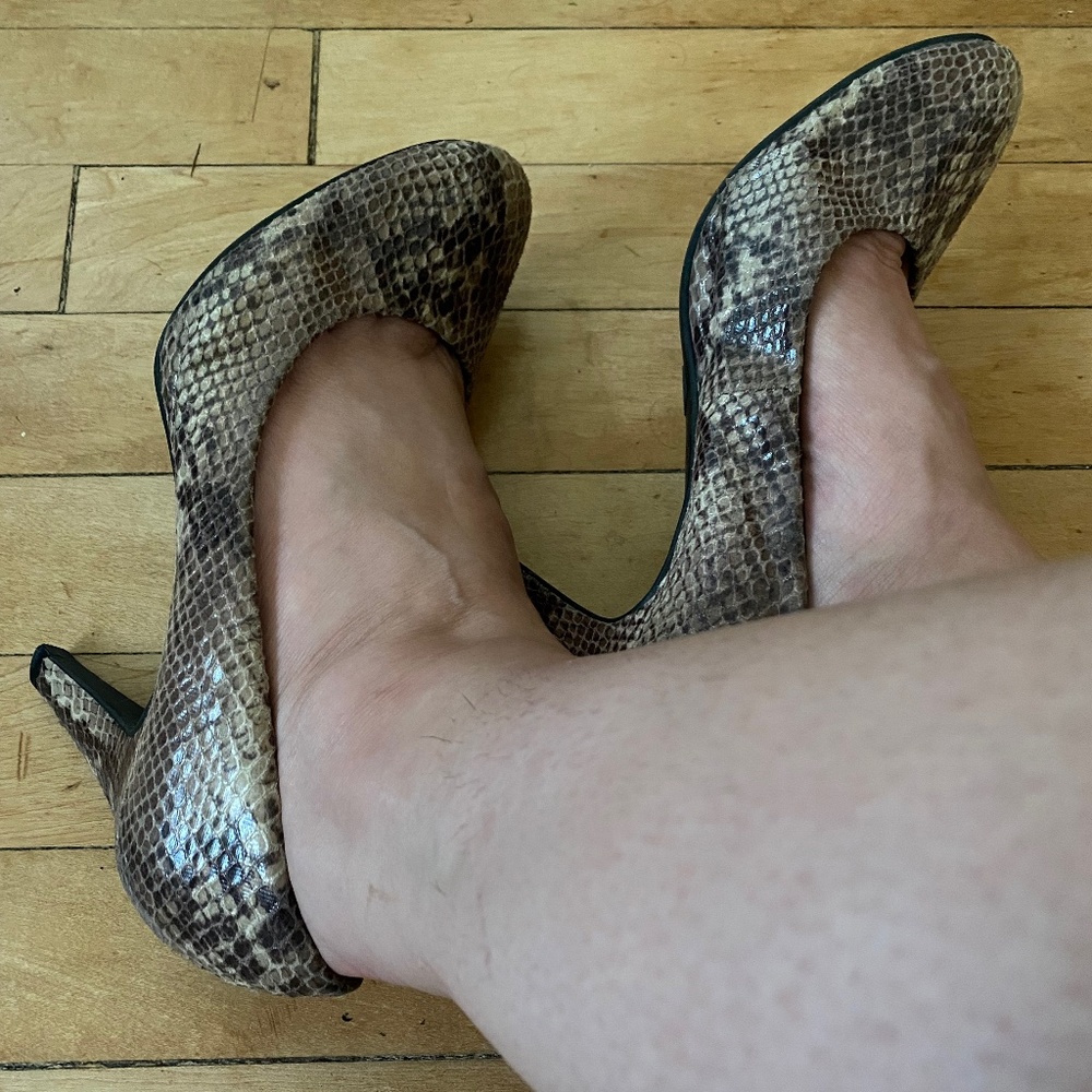 Snakeskin heels - merona pumps animal print size 7.5 women’s shoes